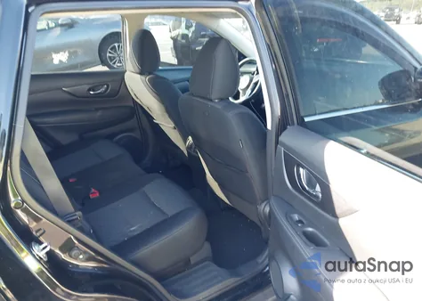 2017 Nissan Rogue Sv z USA, uszkodzony, nr VIN KNMAT2MT4HP613334